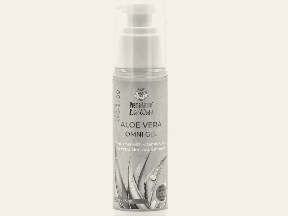 Eine Pumpflasche PremaNature Aloe-vera-Gel